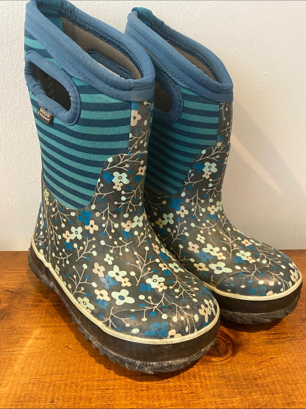 Bogs Kids Teal & Navy Floral Waterproof Boots